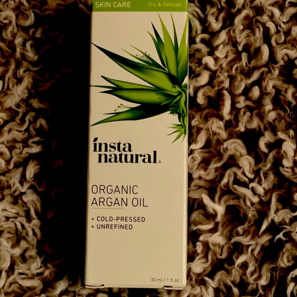 InstaNatural Skin Serum